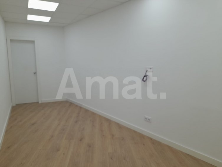 Commercial space at Eixample Esquerre -6