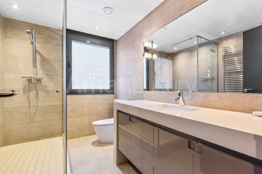 Fantàstica casa a Ciutat Diagonal -18