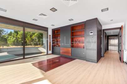 Fantàstica casa a Ciutat Diagonal -25