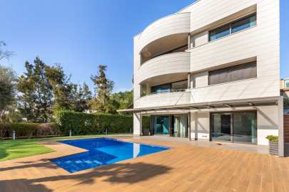 Fantàstica casa a Ciutat Diagonal -49