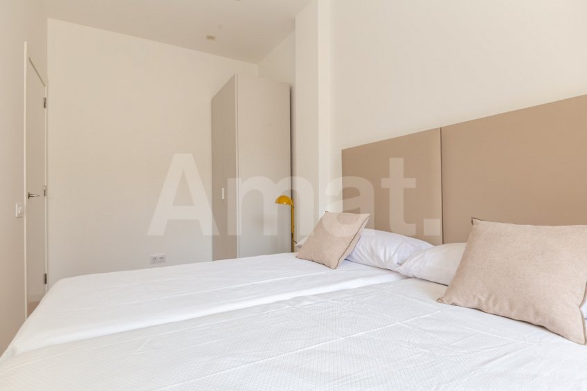 Large & furnished flat with terraces in the Eixample -21