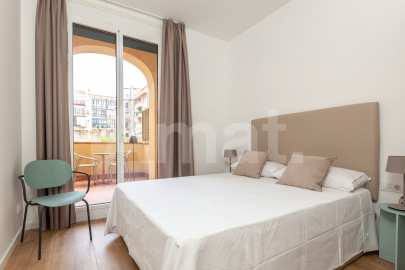 Large & furnished flat with terraces in the Eixample -8