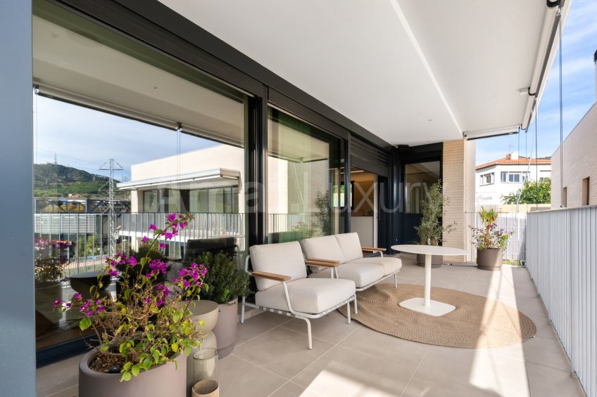 ELS GARROFERS-Solanes Planta Baixa nova amb gran jardí privat de 234m² -4