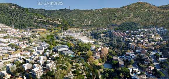 ELS GARROFERS-Merlès. New ground floor with large private garden of 223sqm -15