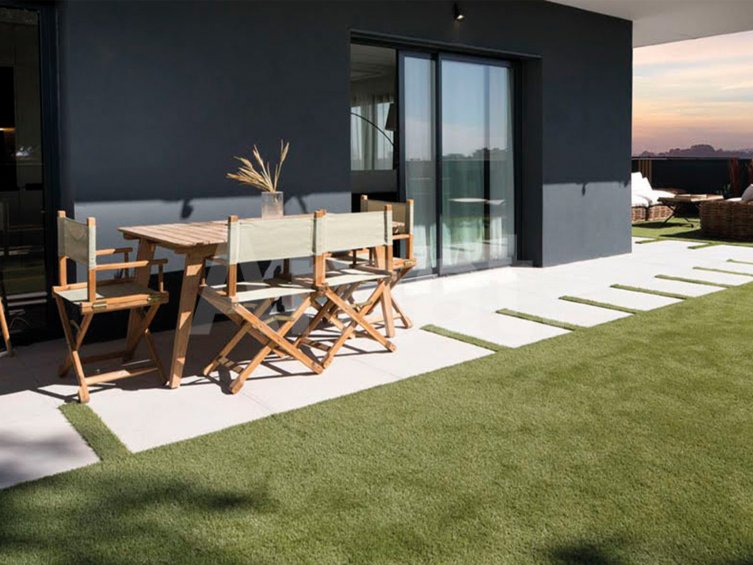 CERDANYOLA CENTER – New 2-bedroom apartment and large terrace