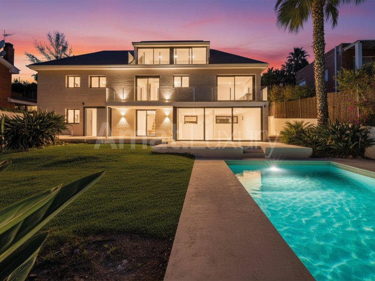 House with Garden and Pool in residential area Bell Soleig