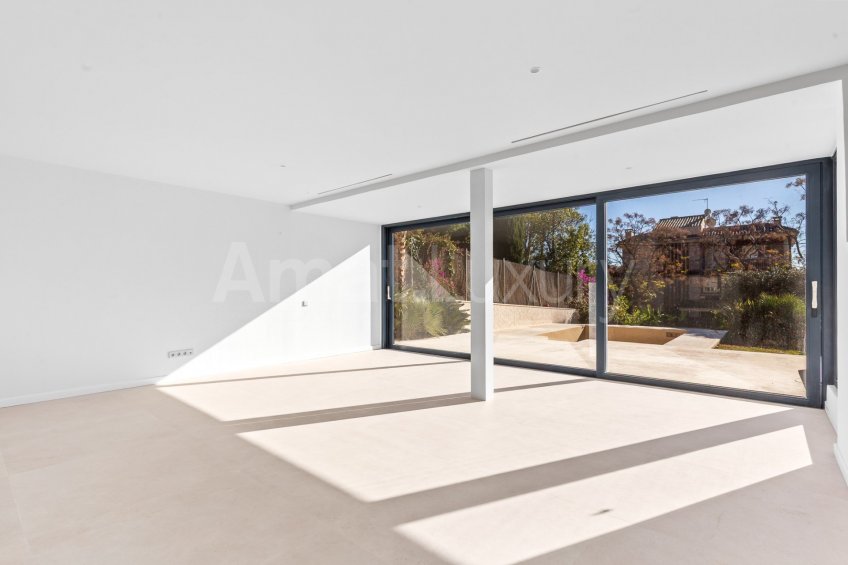 House with Garden and Pool in residential area Bell Soleig -12