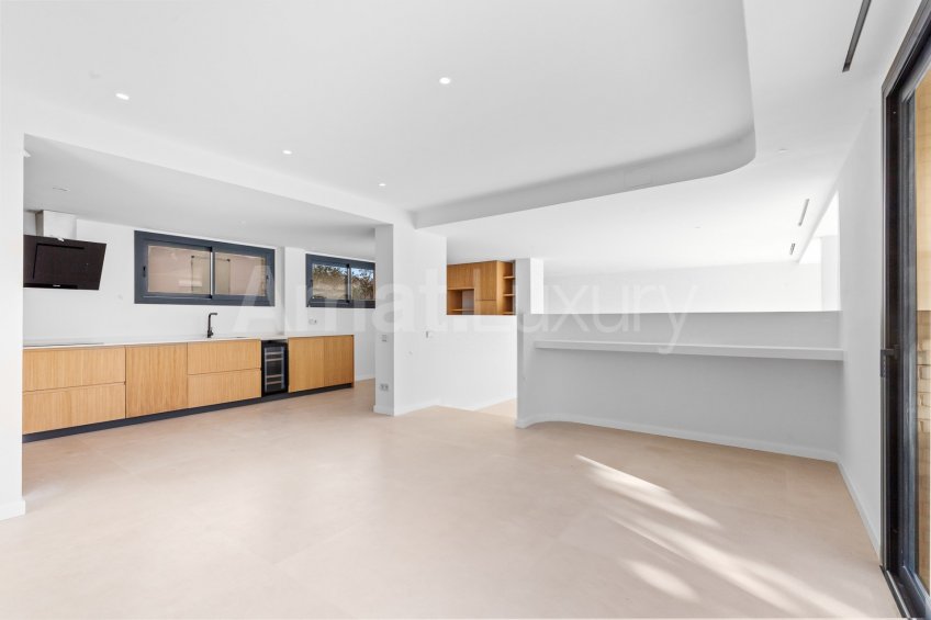 House with Garden and Pool in residential area Bell Soleig -9