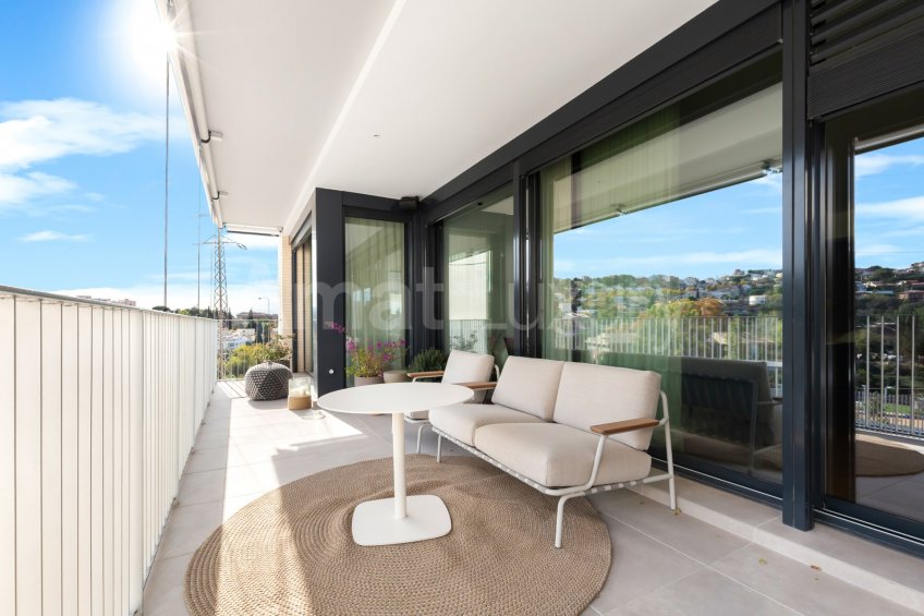 ELS GARROFERS-Solanes. Àtic nou amb solàrium de 77m² -22