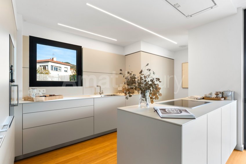 ELS GARROFERS-Solanes Planta Baja nueva con gran jardín privado de 226m2 -17