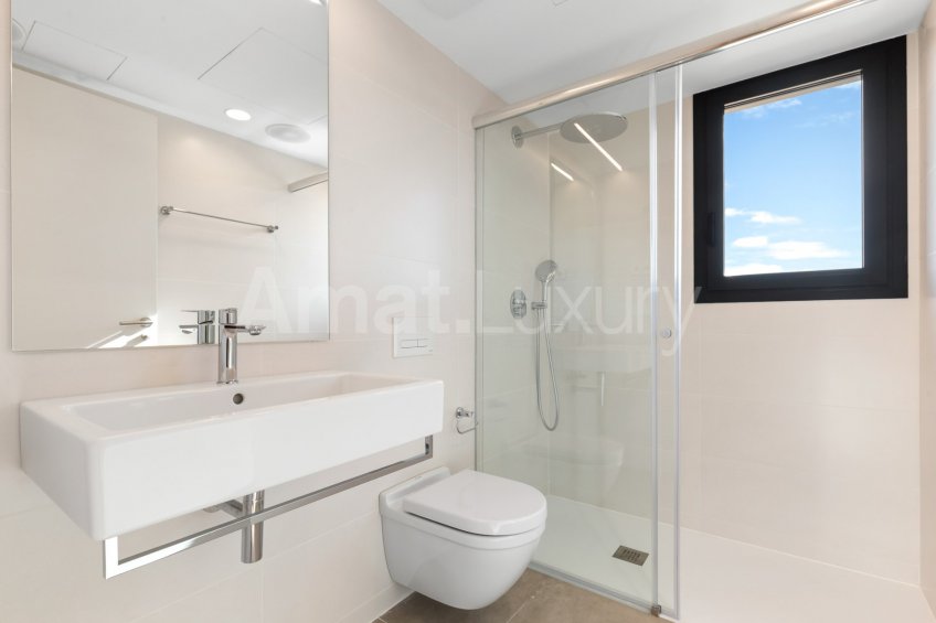 ELS GARROFERS-Solanes Planta Baja nueva con gran jardín privado de 226m2 -32