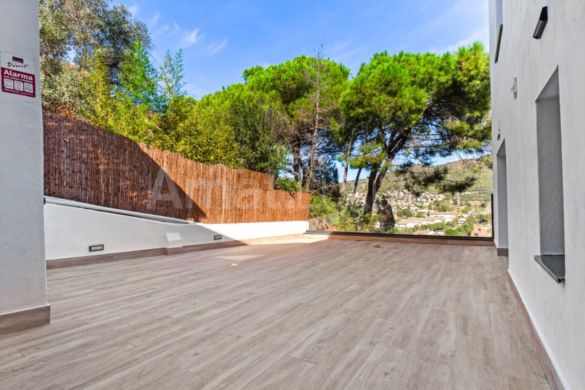 New detached house in La Miranda -16