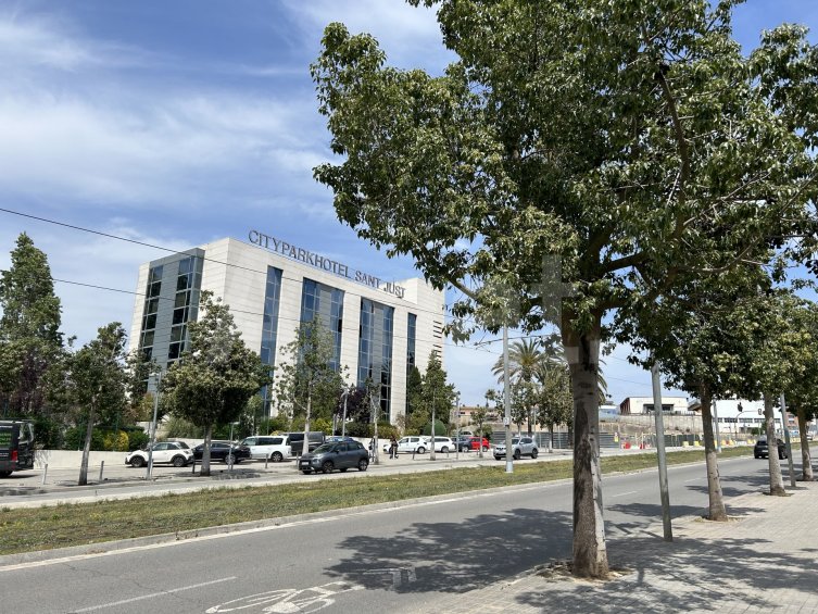 MIRAVERN RESIDENCIAL - Exclusiu habitatge cantoner d'obra nova de 3 dormitoris amb terrassa i zona comunitària -9