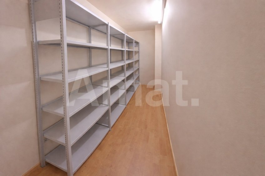 Commercial premises for rent in Sant Joan Despí, ideal for your business. -20