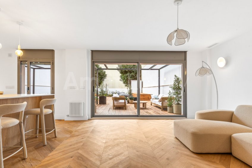 Brand-new duplex flat with 277m² terrace in Eixample -18