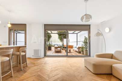 Brand-new duplex flat with 277m² terrace in Eixample -18