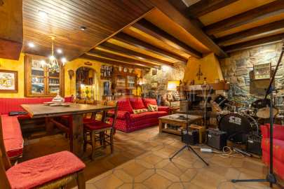 Fantàstica casa a zona residencial de Can Majó. -55