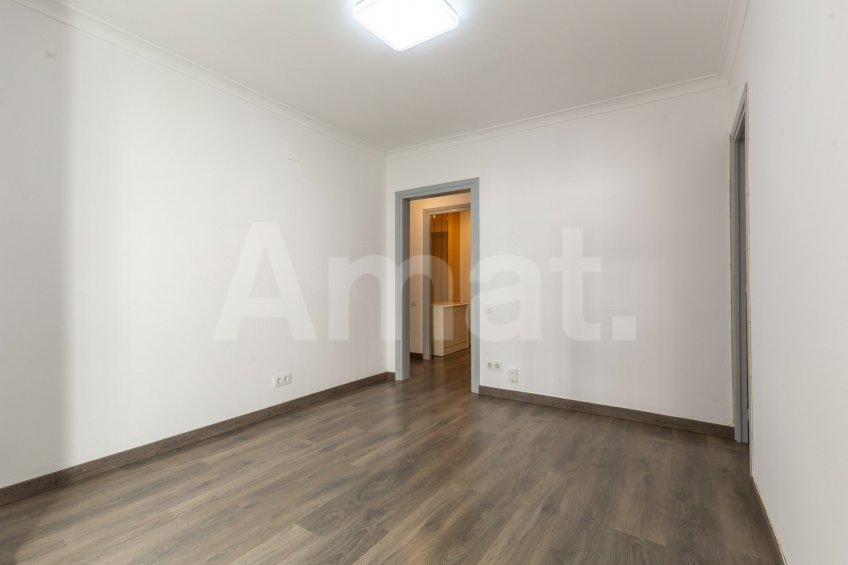 3-bedroom flat, in the centre -11