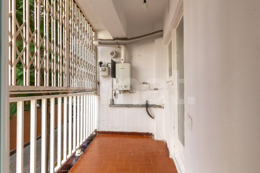 3-bedroom flat, in the centre -12