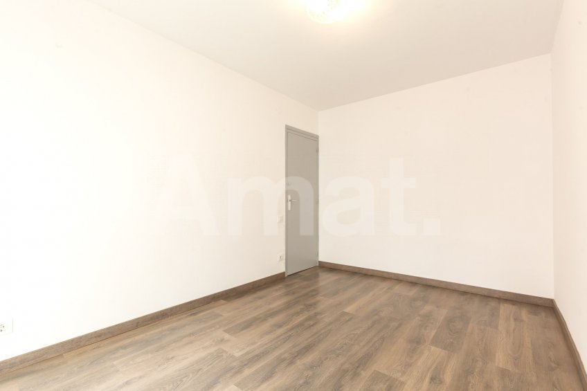 3-bedroom flat, in the centre -18