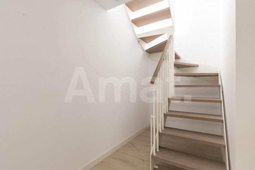 Magnificent Corner Apartment for Rent in Prime Location near Plaça Europa, L'Hospitalet -33