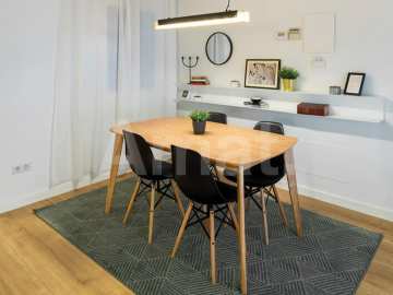 1840 APARTMENTS– Renovated and furnished 2-bedroom flat with pool -6
