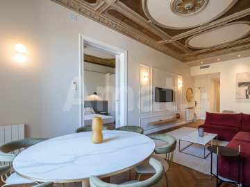 1840 APARTMENTS– Piso reformado y amueblado con 3 dorm. y piscina -13