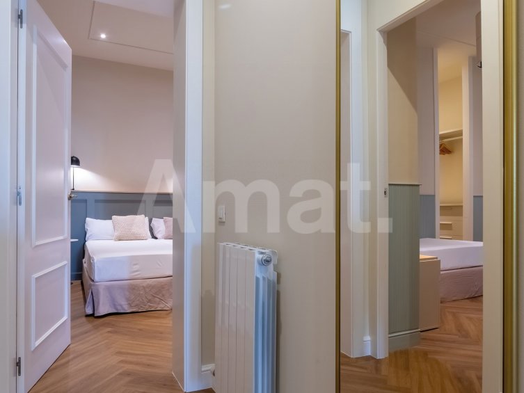 1840 APARTMENTS- Pis reformat i moblat amb 3 dorm. i piscina -18