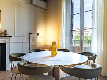 1840 APARTMENTS- Pis reformat i moblat amb 3 dorm. i piscina -11