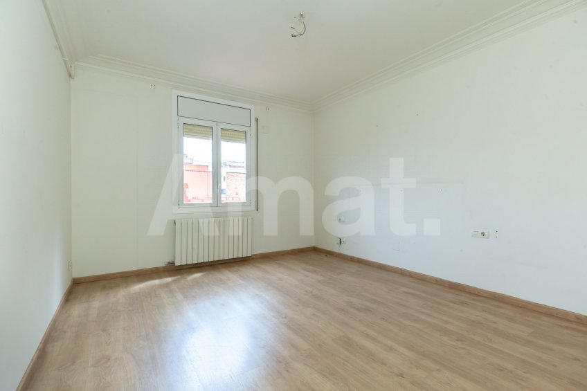 Flat in Fort Pienc -11