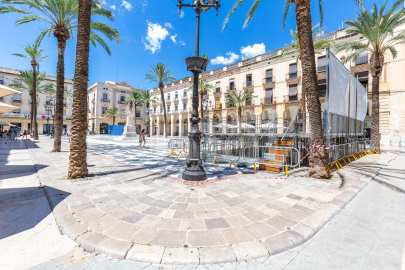 PLAÇA1 - Pis nou amb piscina comunitaria al centre -27
