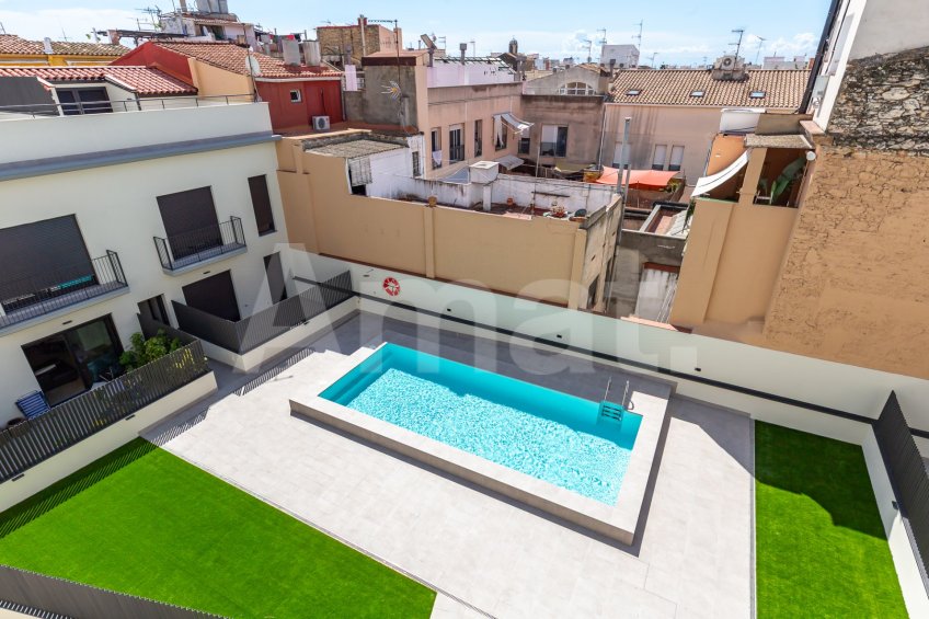 PLAÇA1 - Brand new ground floor fralt, with terrace and pool in the center -29