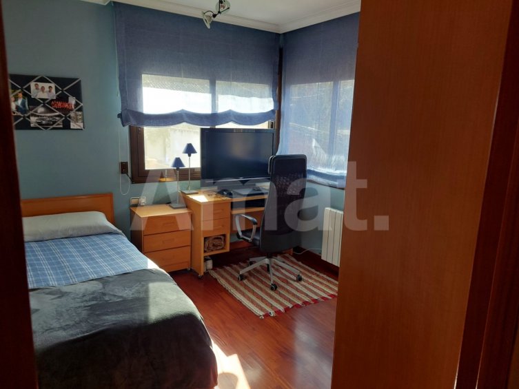 Xalet de 233 m2 construïts sobre una parcel·la de 420 m2 a Mirasol -9