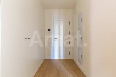 Piso nuevo con piscina, en el centro -20