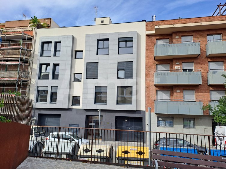 Brand new flat with large 28 m² terrace in Sant Feliu -22