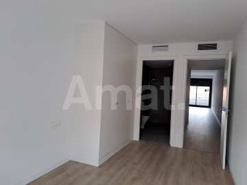 Brand new flat with large 28 m² terrace in Sant Feliu -17
