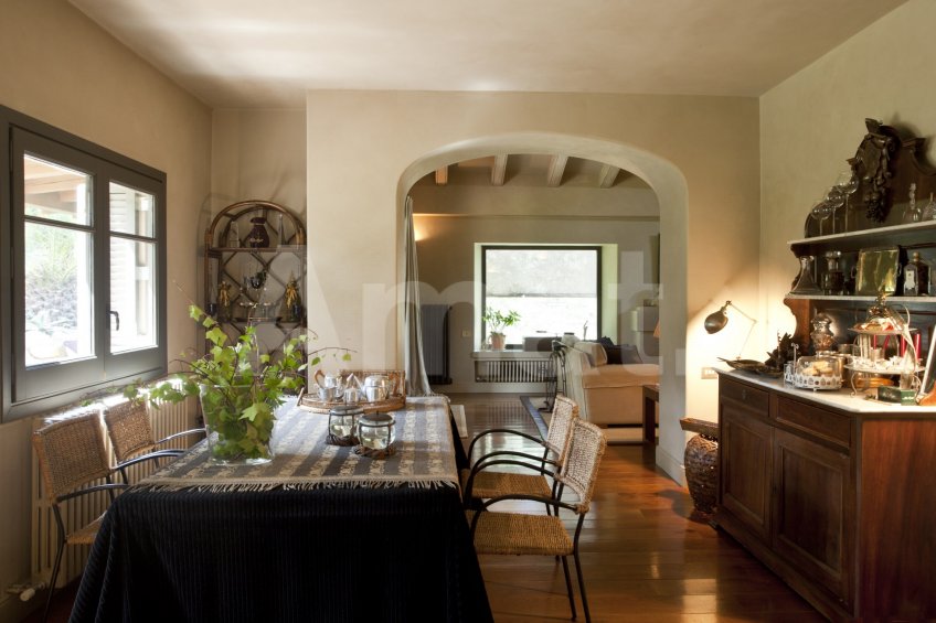 Masia d'estil toscanes a Collserola -22