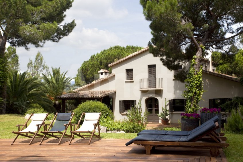 Masia d'estil toscanes a Collserola -5