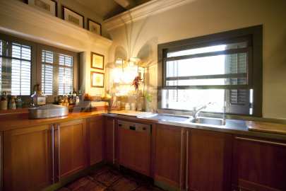 Masia d'estil toscanes a Collserola -20