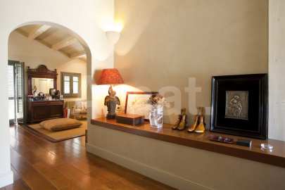 Masia d'estil toscanes a Collserola -27