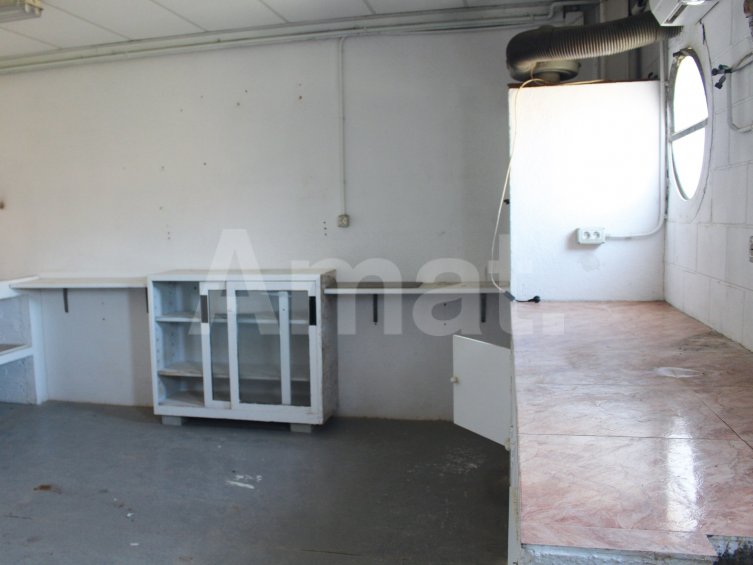 Nave industrial en alquiler con excelentes comunicaciones en Sant Just Desvern -19