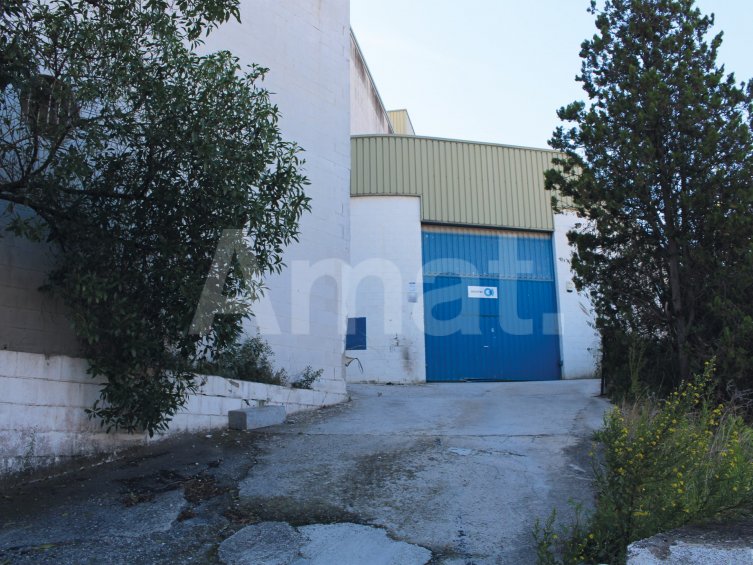 Nave industrial en alquiler con excelentes comunicaciones en Sant Just Desvern -7