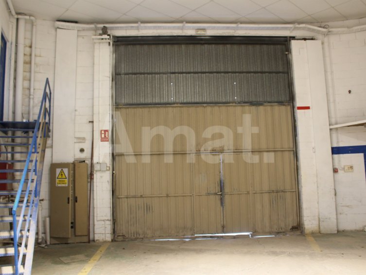 Nave industrial en alquiler con excelentes comunicaciones en Sant Just Desvern -8