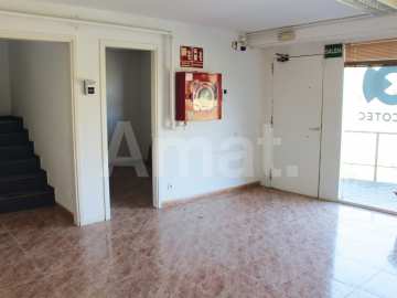 Nave industrial en alquiler con excelentes comunicaciones en Sant Just Desvern -12