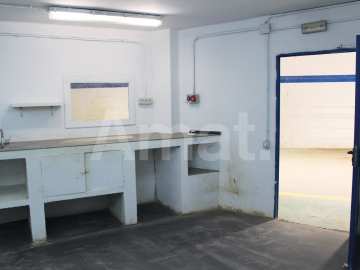 Nave industrial en alquiler con excelentes comunicaciones en Sant Just Desvern -24