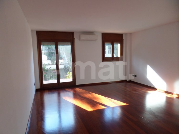 Maravilloso ático, céntrico, muy luminoso y tranquilo -5