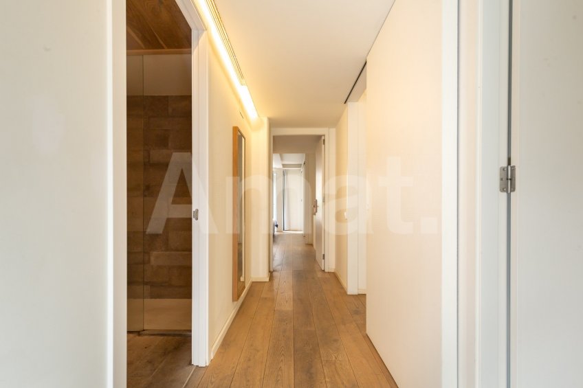Habitatge seminou del 2017 al costat del Passeig Colom en venda -13