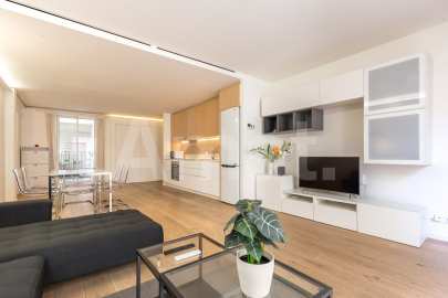Habitatge seminou del 2017 al costat del Passeig Colom en venda -9