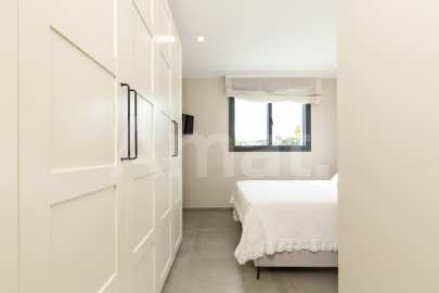 Casa d'estil modern a Mirasol	 -21