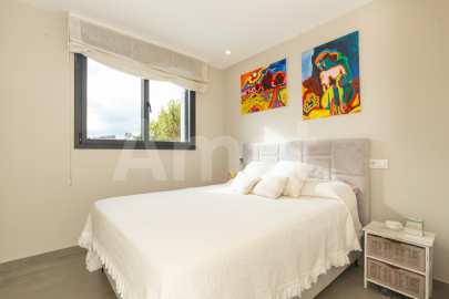 Casa d'estil modern a Mirasol	 -22